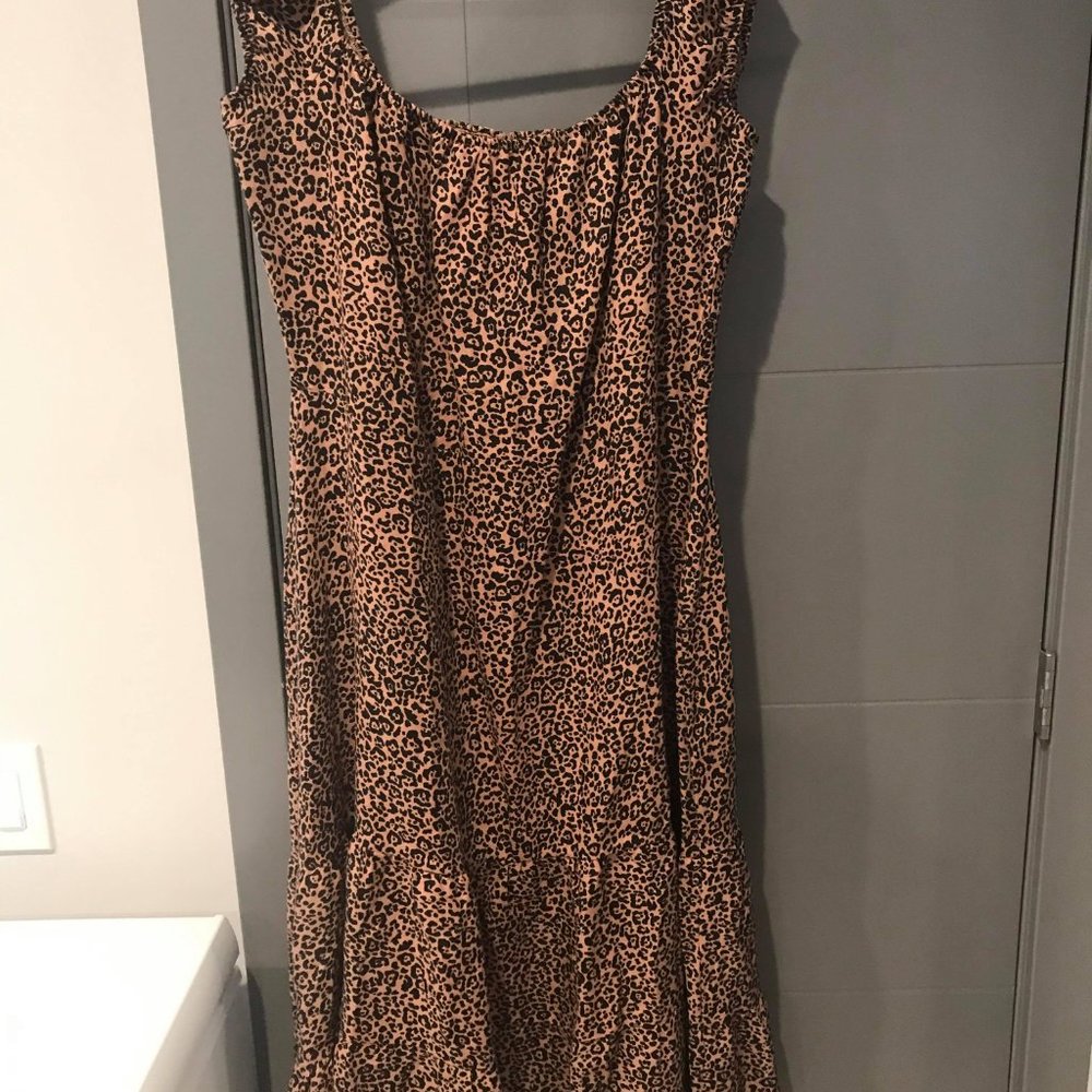 Leopard Print Off-Shoulder Dress - Picture 4 of 5